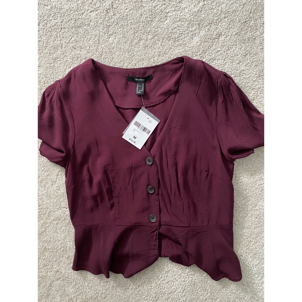 Button Forever21 burgundy shirt